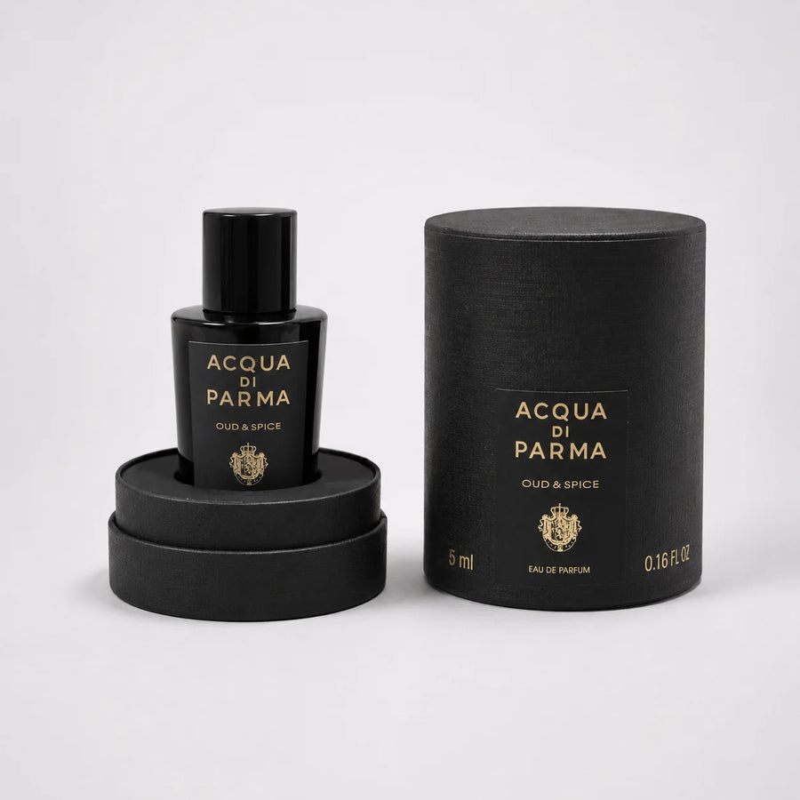 Acqua di Parma Oud & Spice EDP 20ml for Men – miniature bottle beside its black cylinder box