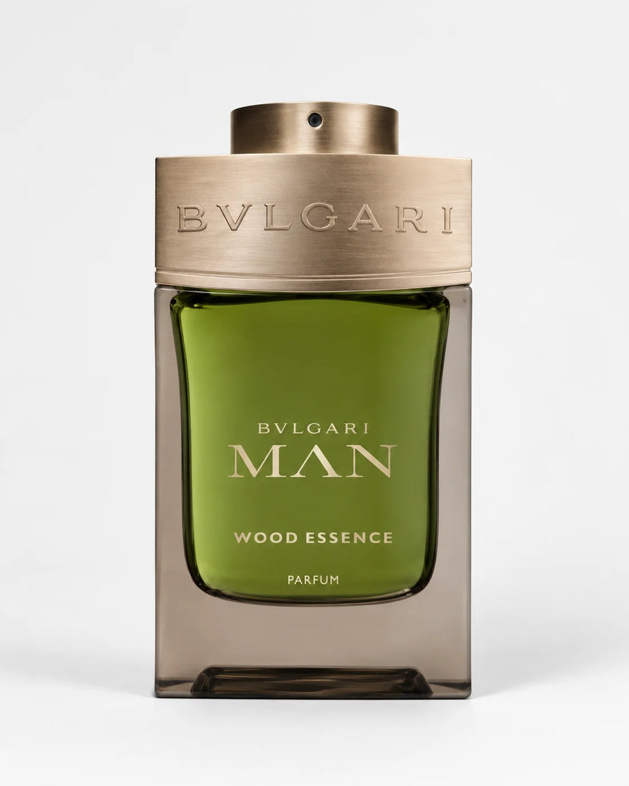 Bvlgari Man Wood Essence Eau de Parfum Gift Set 100ml + 15ml – green bottle, front view on a white background