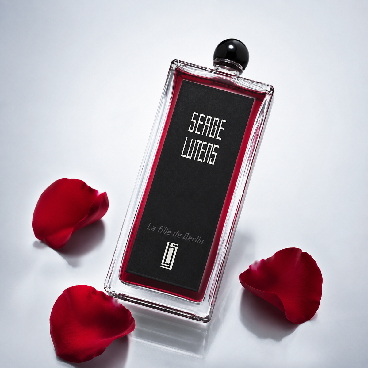 Serge Lutens La Fille de Berlin Eau de Parfum bottle